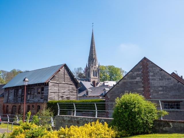 Auffay Collégiale depuis la Scie
