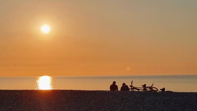 Small break to contemplate the beach