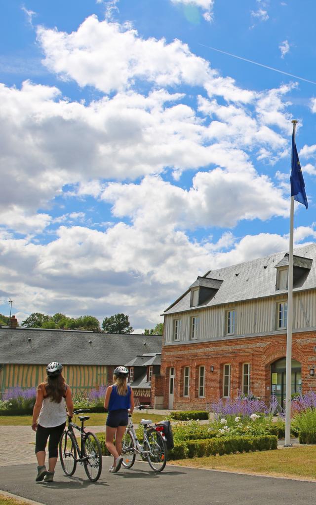 Val-de-Saâne City Hall