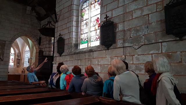 Visite guidée intérieur église Saint-Pierre Auppegard