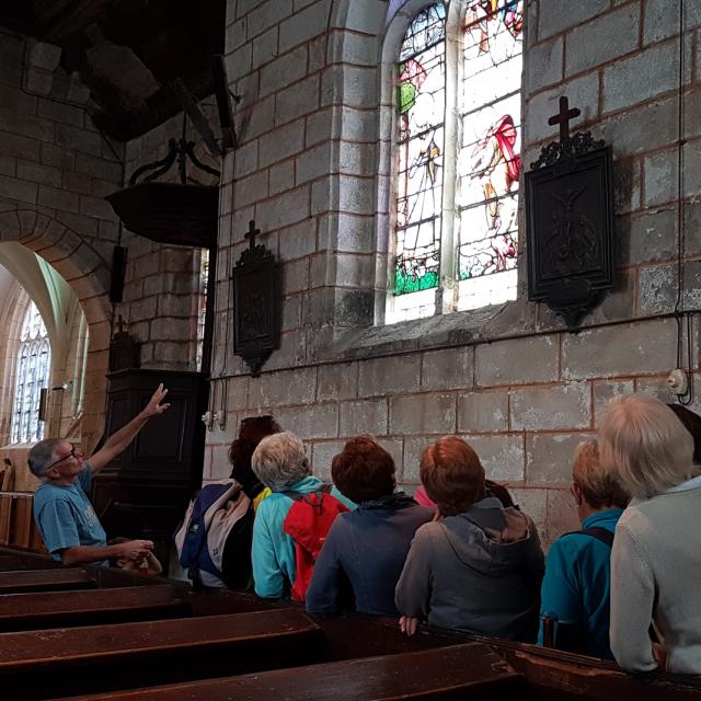 Interior visit to the church of St. Peter Auppegard