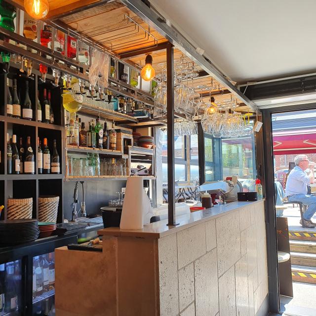 Muffled atmosphere at 18