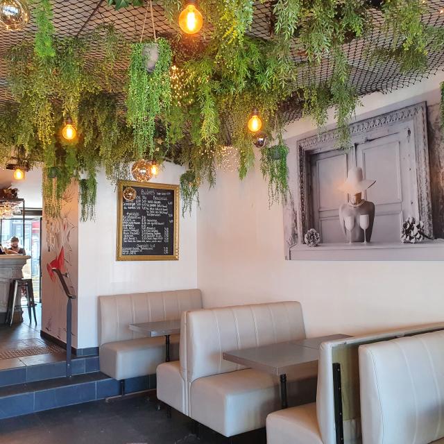 Muffled atmosphere at 18