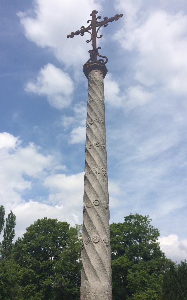 Calvaire Cimetière Omonville
