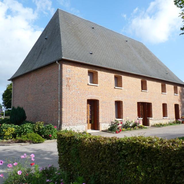 Ancien bâtiment en briques