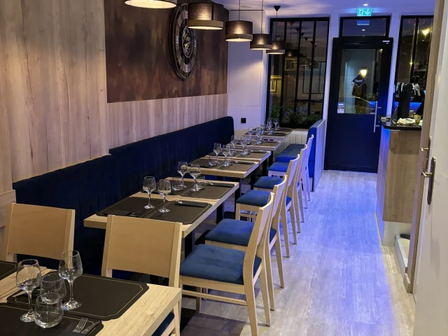 Au Comptoir Gourmand